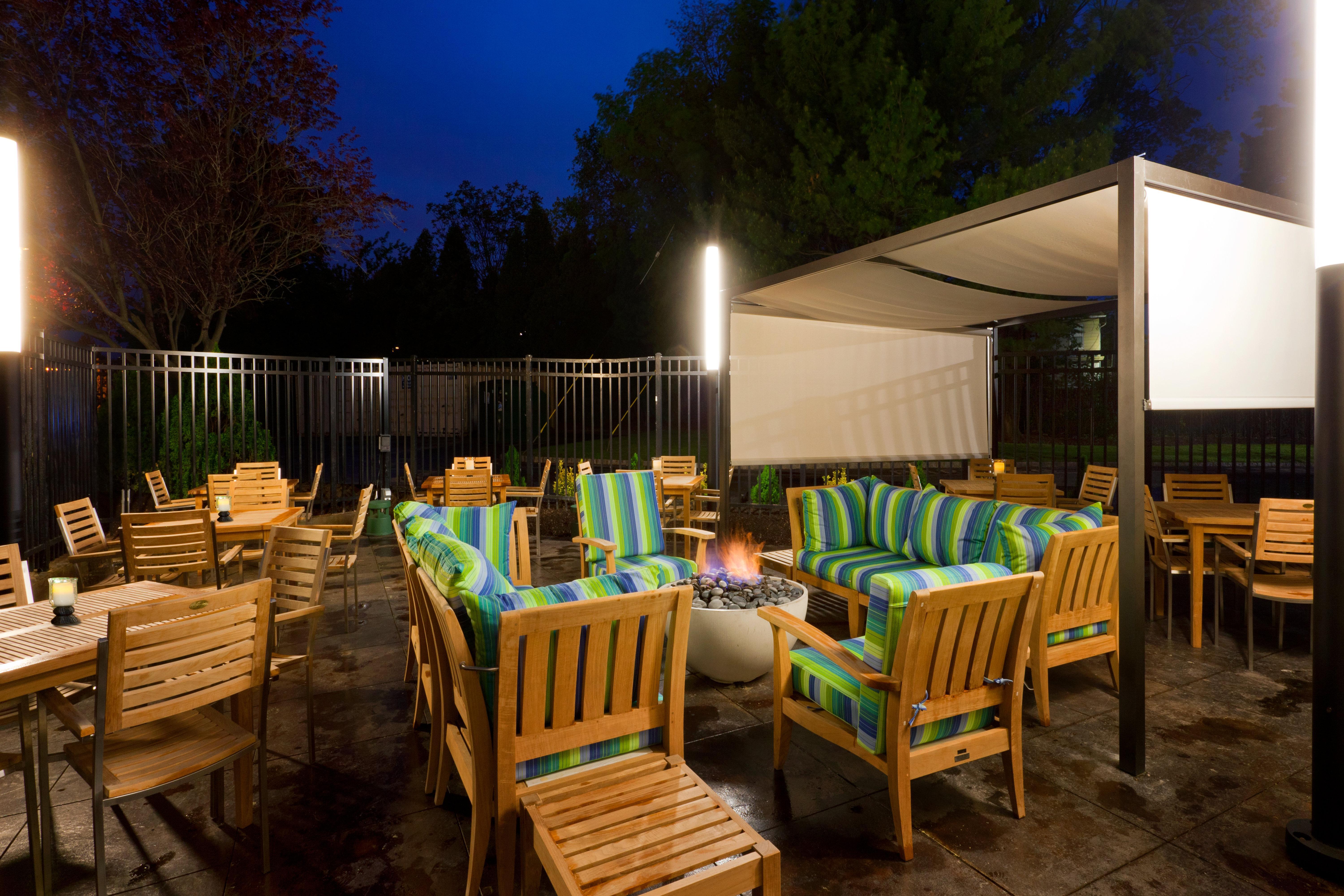 Holiday Inn Clark - Newark By Ihg Exterior foto